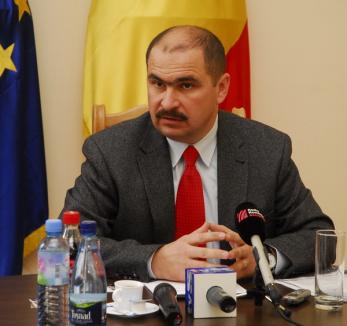 Ilie Bolojan, ales politicianul lunii
